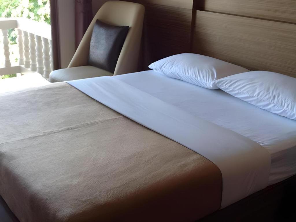 Honey Lodge Pattaya Esterno foto