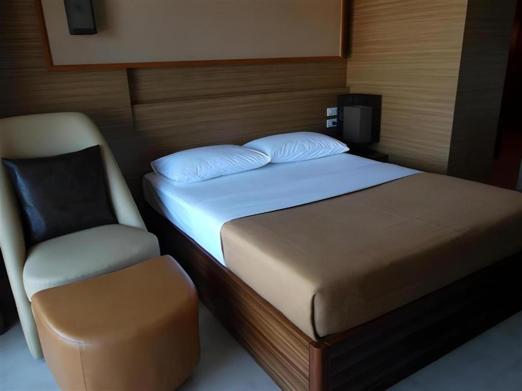 Honey Lodge Pattaya Esterno foto